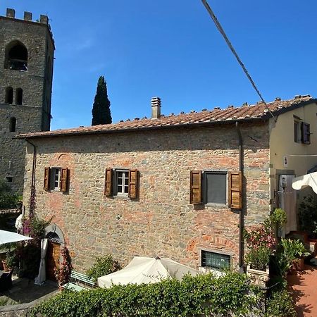 La Magione Dei Todaro Borgo a Buggiano Luaran gambar