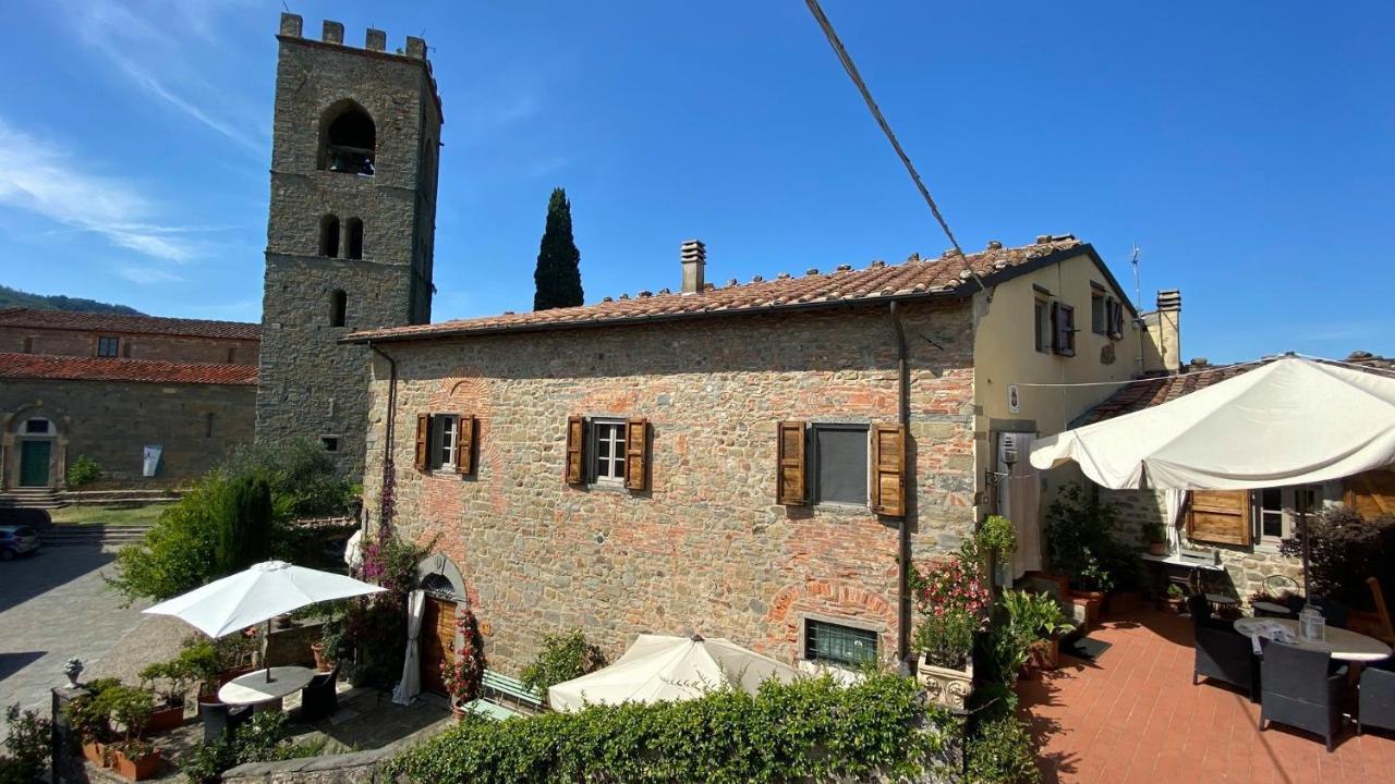 La Magione Dei Todaro Borgo a Buggiano Luaran gambar