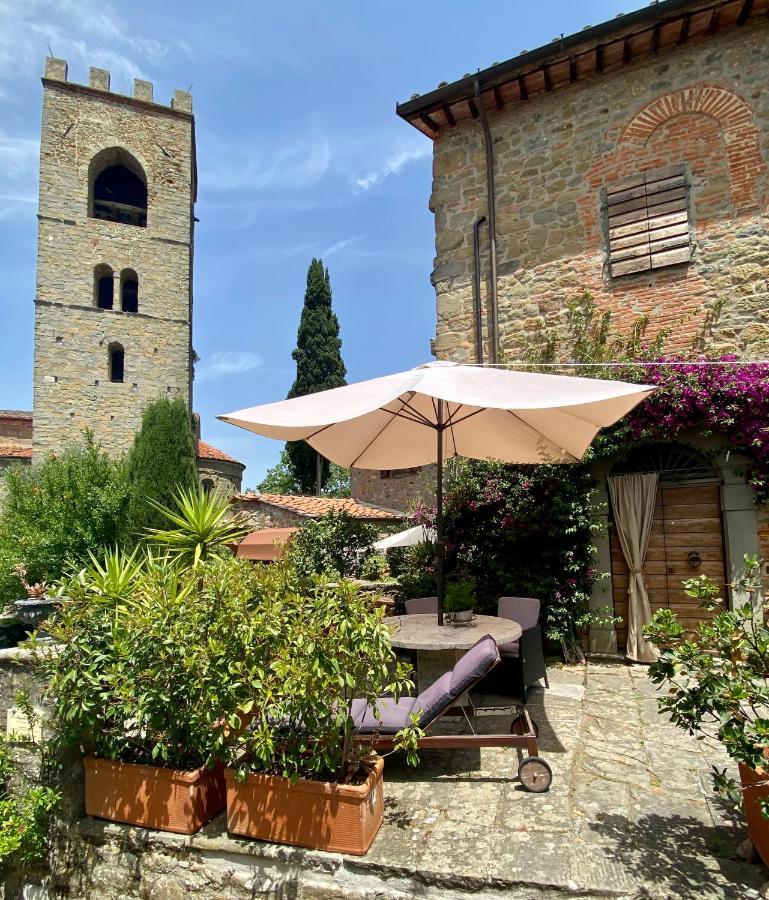 La Magione Dei Todaro Borgo a Buggiano Luaran gambar