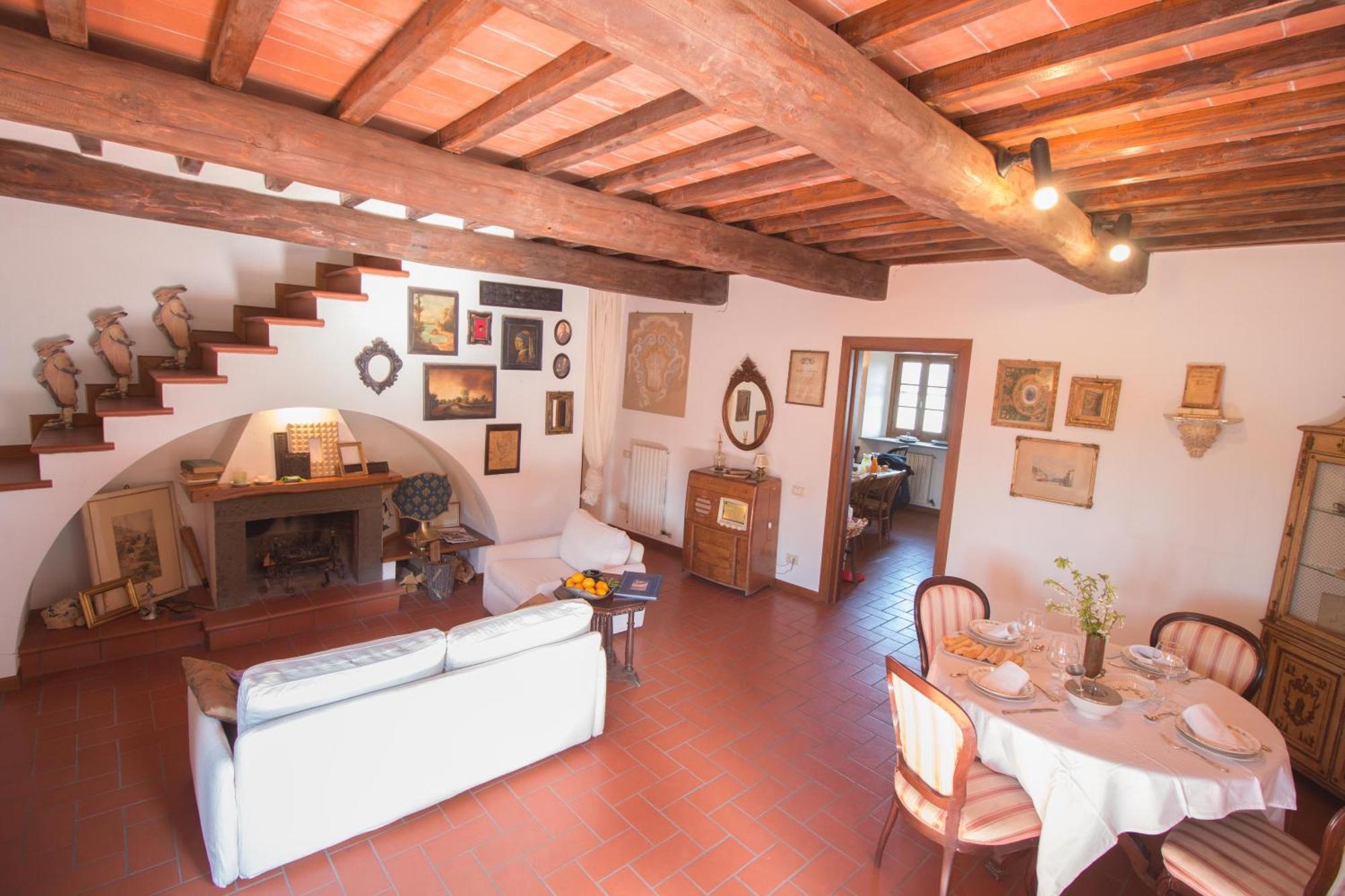 La Magione Dei Todaro Borgo a Buggiano Luaran gambar